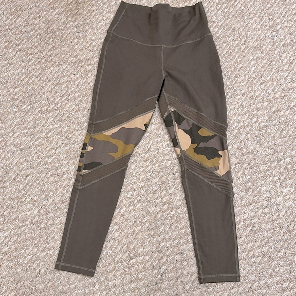 Offline by Aerie leggings, army green size medium